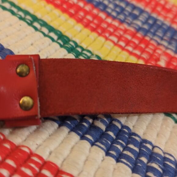 Women\'s Vintage red‎ leather belt with gold tone coins lux